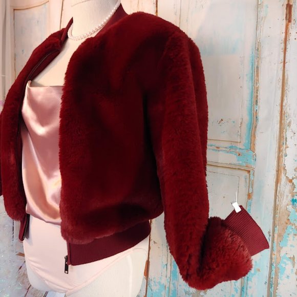 Forever21 soft plush teddy crew neck zip up jacket/size S /beautiful burgundy - Picture 3 of 10